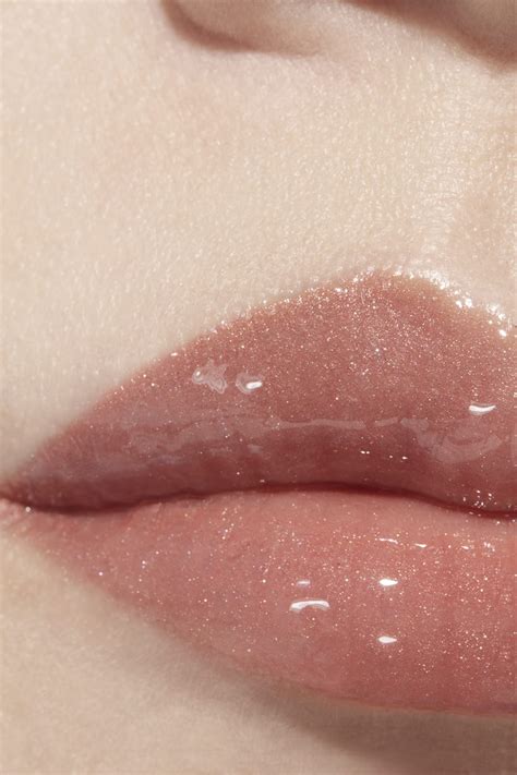 chanel lipgloss 722